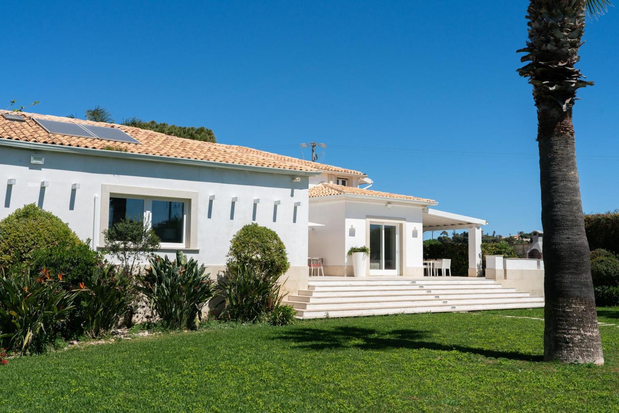 Villa Elena By Ortigia Apartments Fanusa Eksteriør bilde